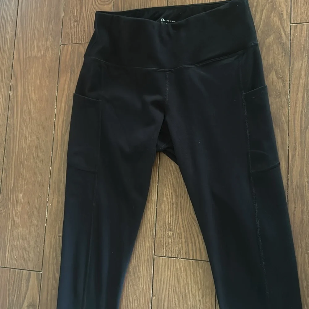 Iuga Capri Leggings